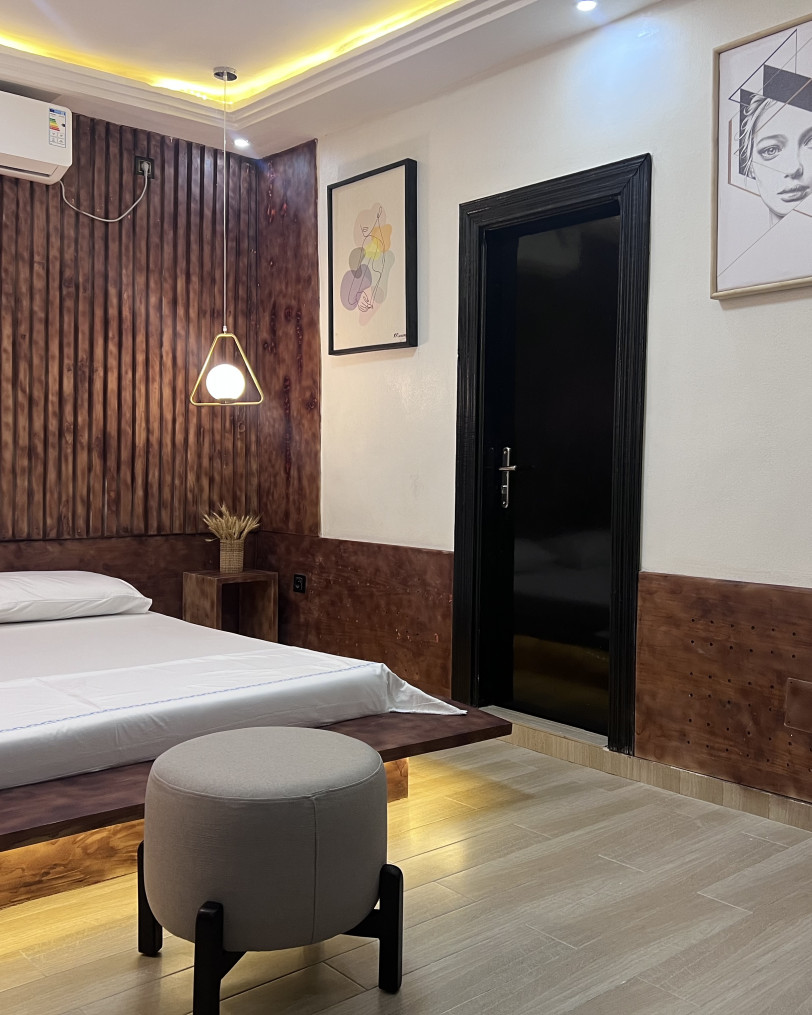 Luxury Suites